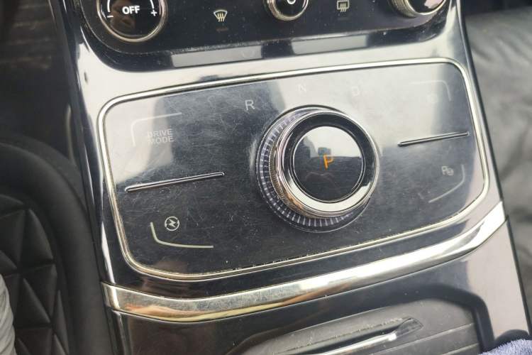 Used NETA U 2021 Pro 500 Global Edition Gear Lever