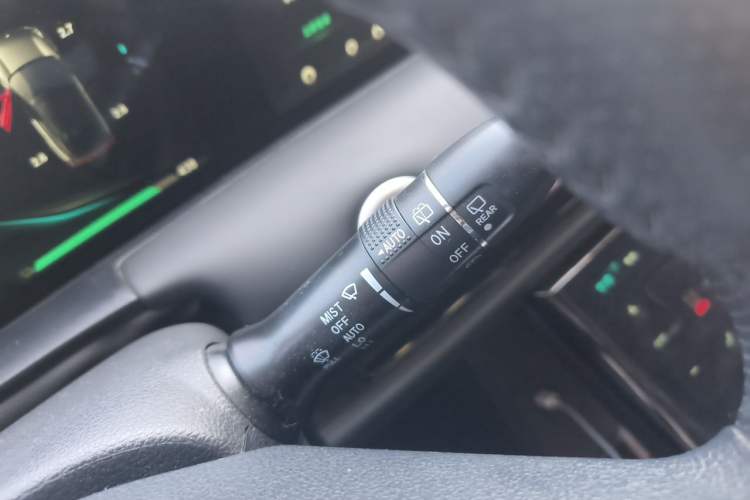 Used NETA U 2021 Pro 500 Global Edition Gear Lever