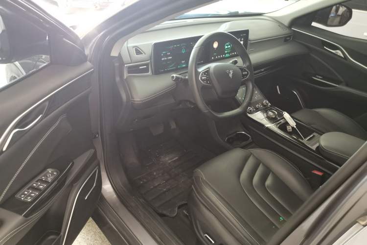 Used NETA U 2021 Pro 500 Industry Custom Edition Interior 3