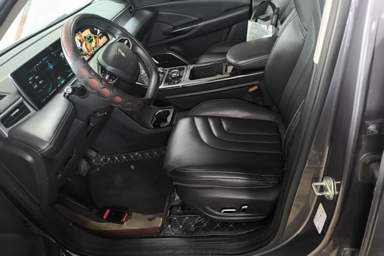 Used NETA U 2021 Pro 500 Global Edition Left Front Seat