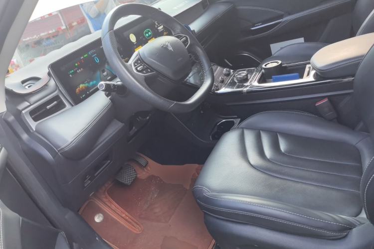 Used NETA U 2021 Pro 500 Lunar Edition Left Front Seat