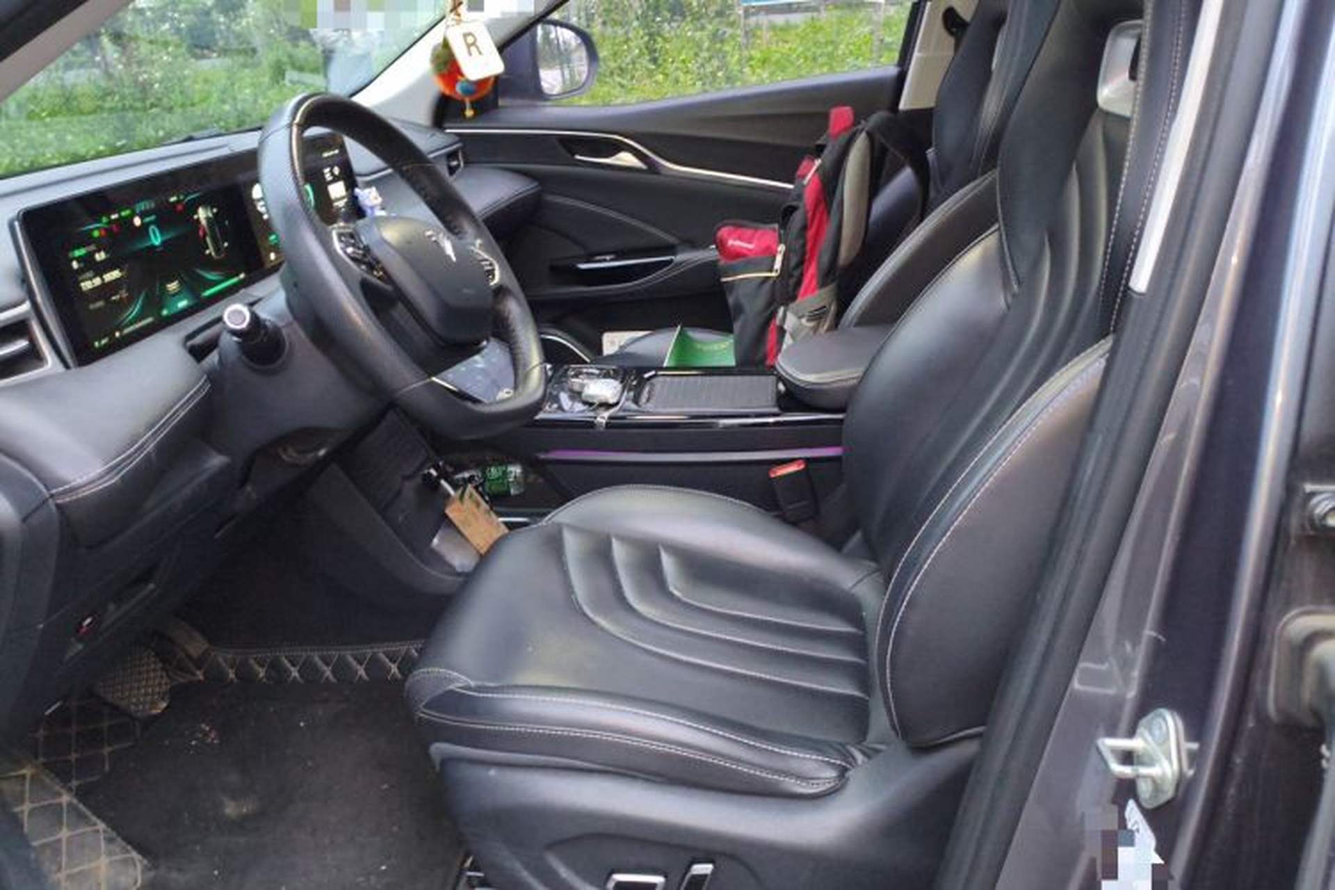 Used NETA U 2021 Pro 500 Lunar Edition Left Front Seat