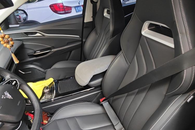 Used NETA U 2021 Pro 400 Cruiser Edition Left Front Seat