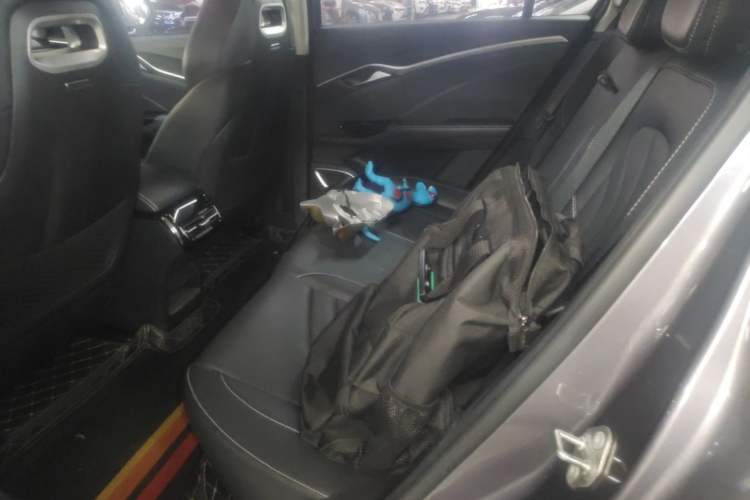Used NETA U 2021 Pro 400 Cruiser Edition Left Rear Seat