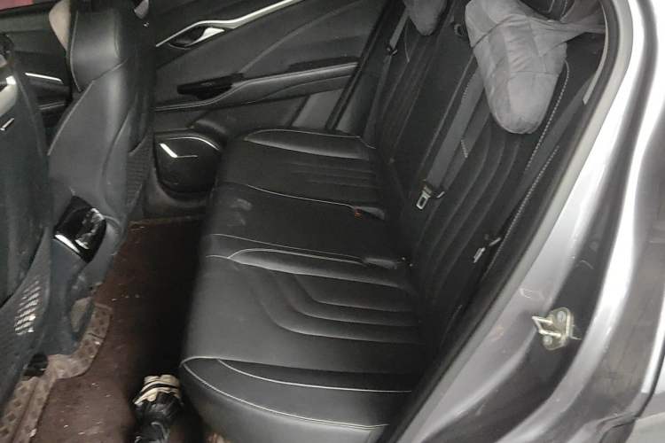 Used NETA U 2021 Pro 500 Global Edition Left Rear Seat