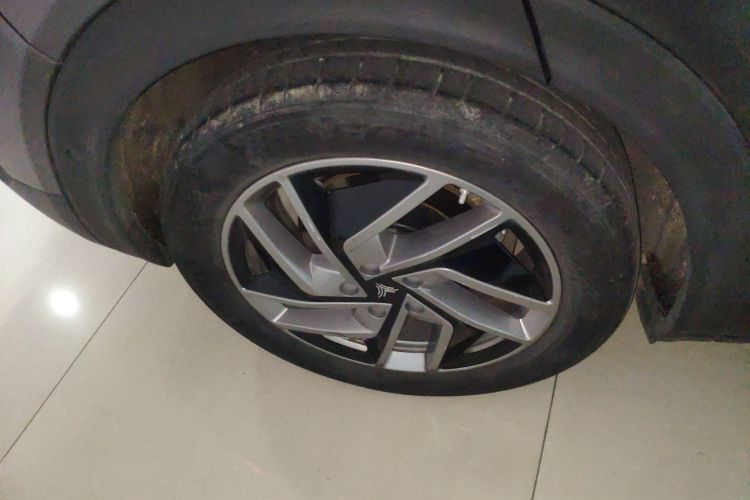 Used NETA U 2021 Pro 500 Lunar Edition Right Rear Wheel Hub