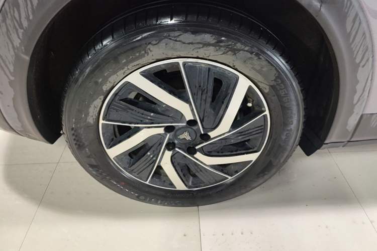 Used NETA U 2021 Pro 400 Industry Custom Edition Right Rear Wheel Hub