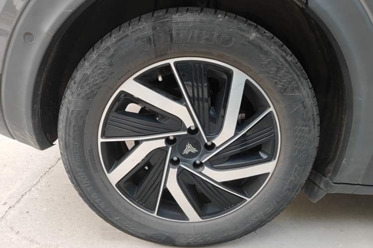 Used NETA U 2021 Pro 500 Deluxe Driving Edition Right Rear Wheel Hub