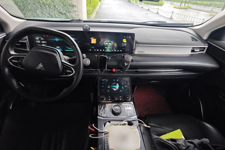 Used NETA U 2021 Pro 500 Global Edition Center Console