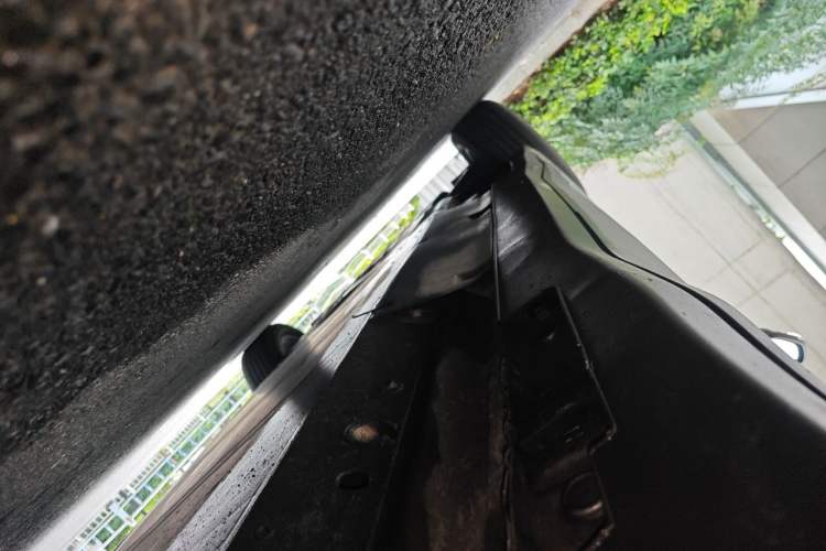 Used NETA U 2021 Pro 500 Global Edition Chassis Rear Left