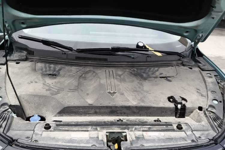 Used NETA U 2021 Pro 500 Global Edition Engine Bay