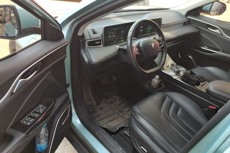 Used NETA U 2021 Pro 500 Industry Custom Edition Interior 3