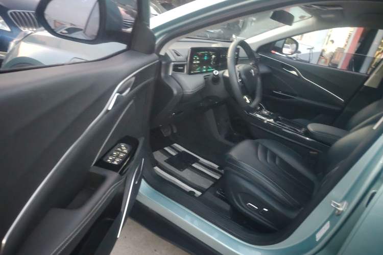 Used NETA U 2021 Pro 400 Premium Driving Edition Interior 3