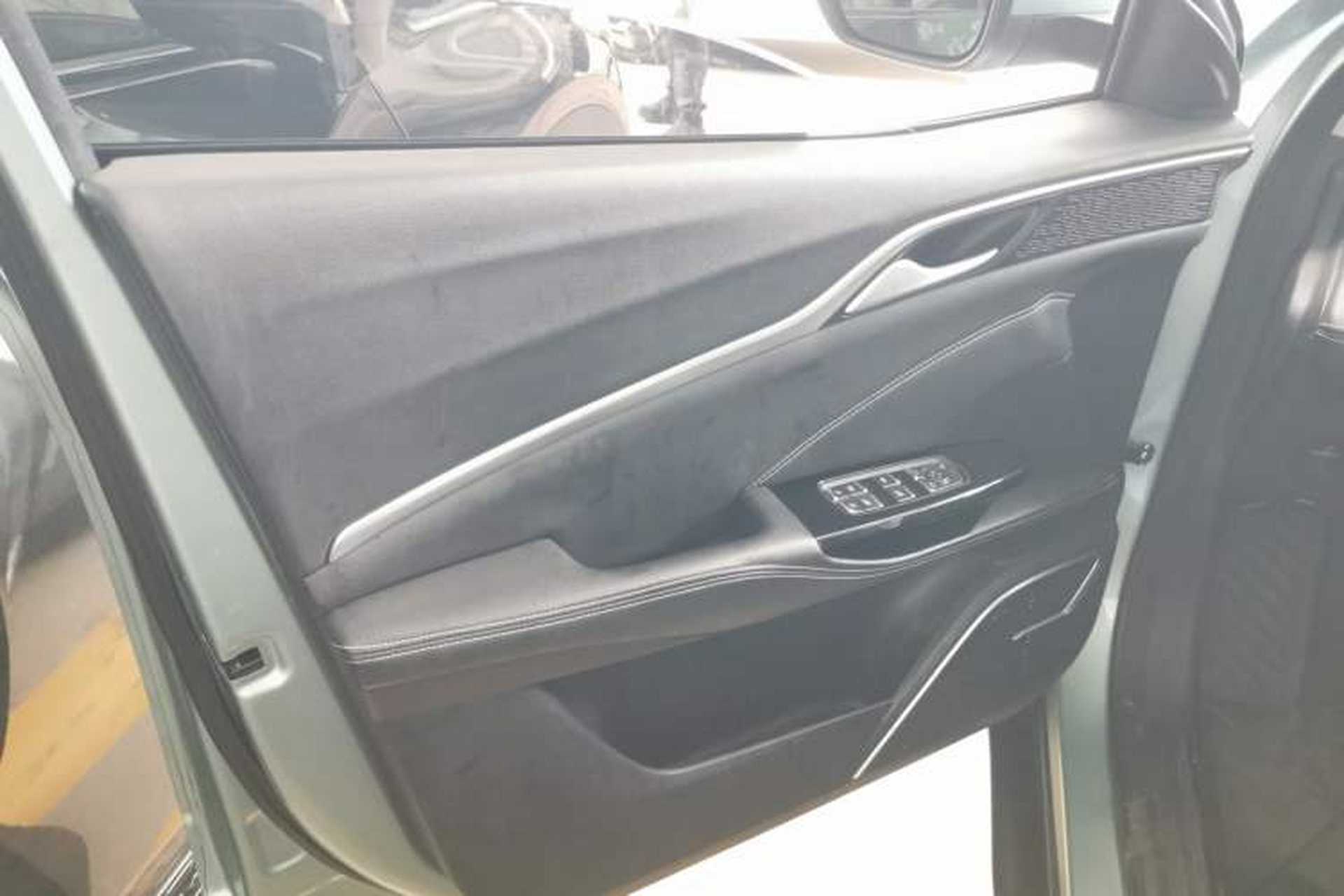 Used NETA U 2021 Pro 400 Industry Custom Edition Interior 7