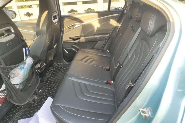 Used NETA U 2021 Pro 400 Cruiser Edition Left Rear Seat