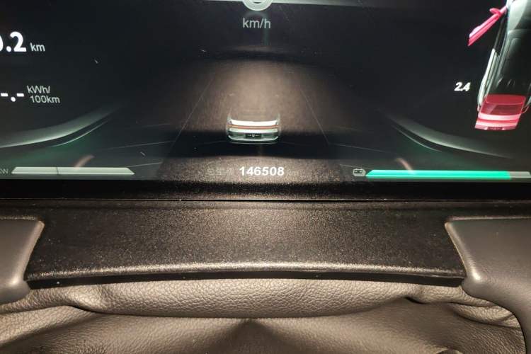 Used NETA U 2021 Pro 400 Premium Driving Edition Odometer Close Up