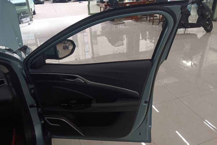 Used NETA U 2021 Pro 400 Cruiser Edition Right Front Door Interior