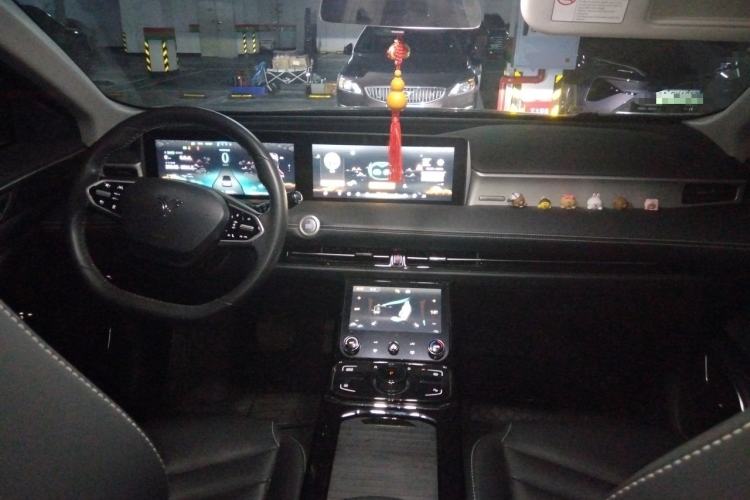Used NETA U 2021 Pro 500 Global Edition Center Console
