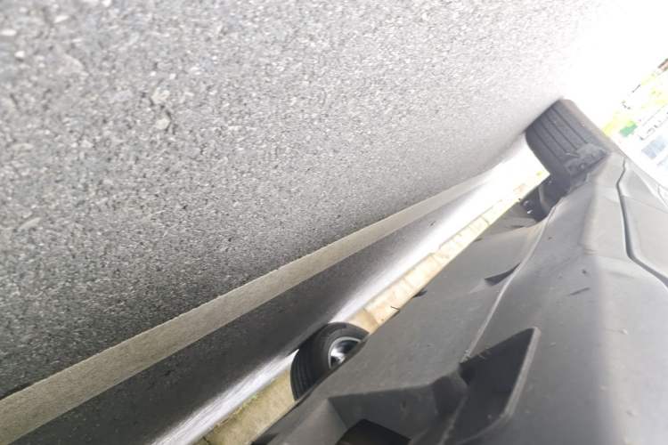 Used NETA U 2021 Pro 400 Industry Custom Edition Chassis Front Right