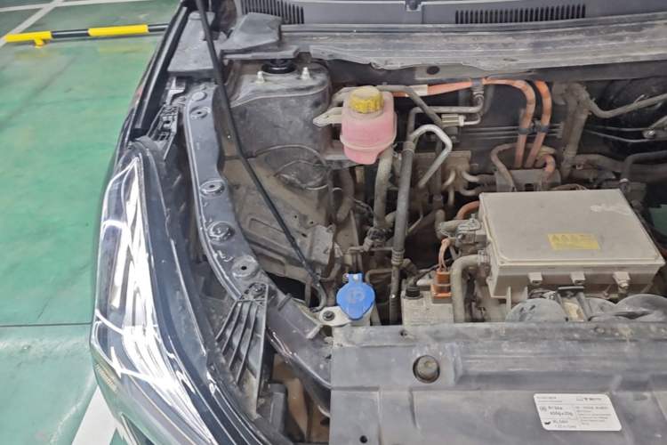 Used NETA U 2021 Revised Pro 400 Premium Driving Edition Engine Bay Right