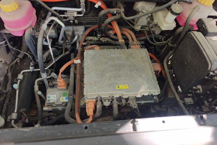 Used NETA U 2021 Pro 610 Fire-Seeking Edition Engine Bay