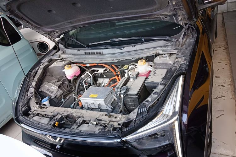 Used NETA U 2021 Pro 500 Global Edition Engine Bay