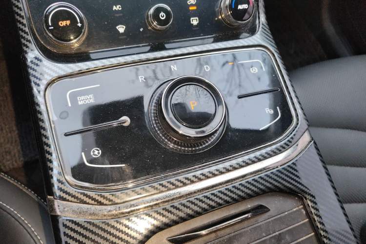 Used NETA U 2021 Pro 500 Global Edition Gear Lever