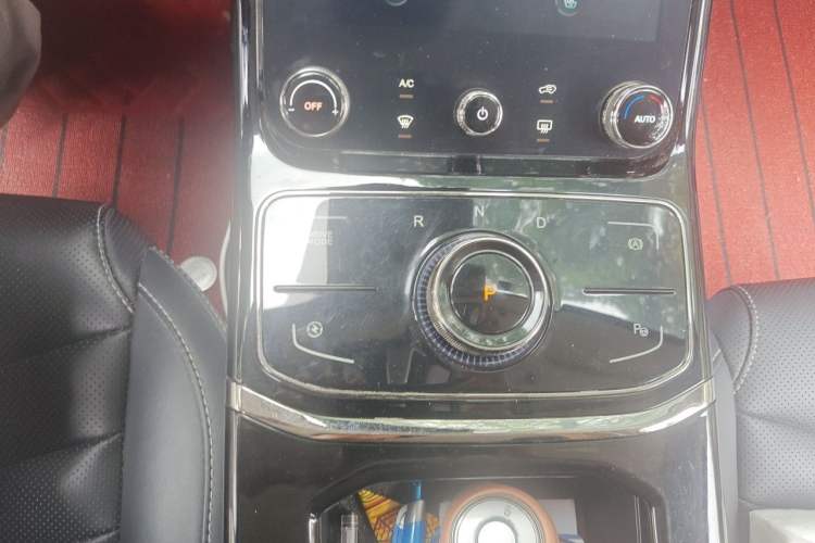 Used NETA U 2021 Pro 500 Global Edition Gear Lever
