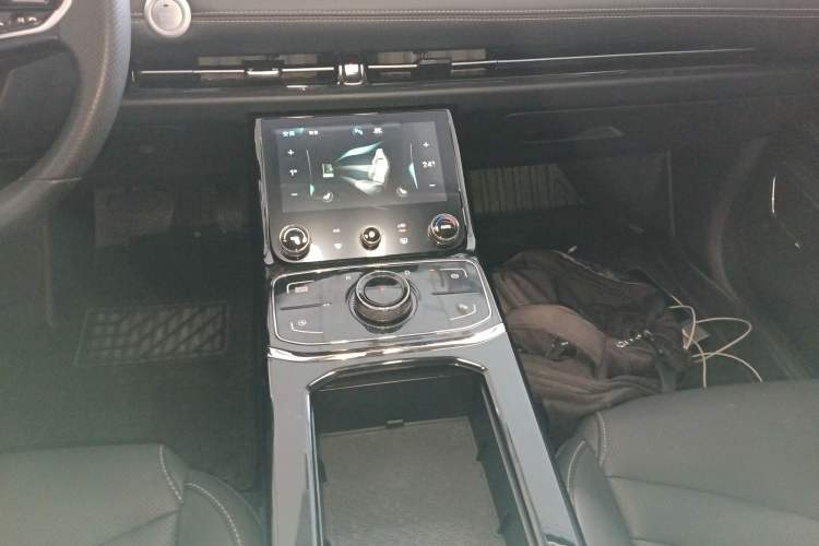 Used NETA U 2021 Pro 500 Global Edition Gear Lever