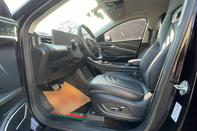 Used NETA U 2021 Pro 400 Cruiser Edition Interior 2
