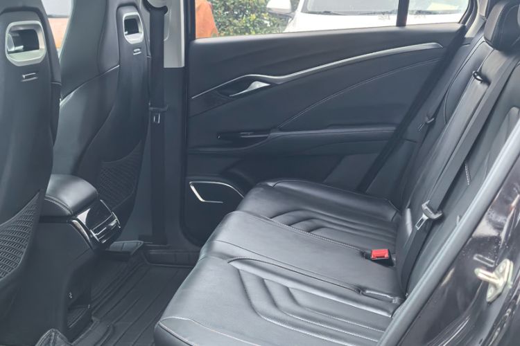 Used NETA U 2021 Pro 610 Fire-Seeking Edition Interior 3