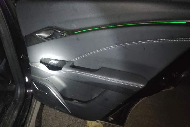 Used NETA U 2021 Pro 500 Lunar Edition Interior 6