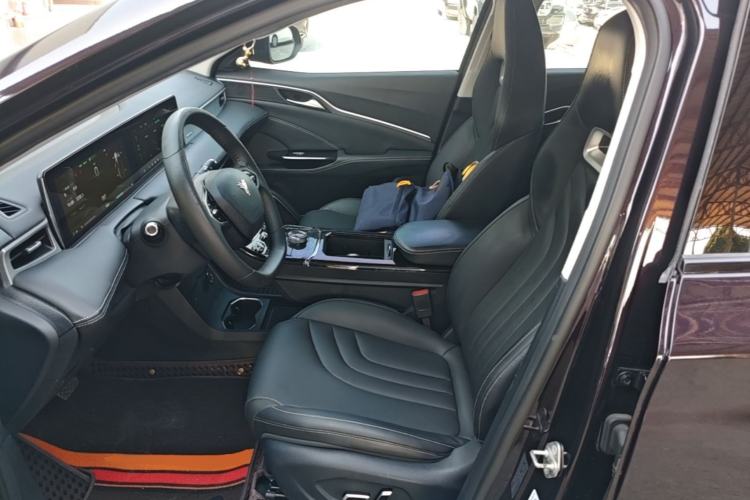 Used NETA U 2021 Pro 400 Cruiser Edition Left Front Seat