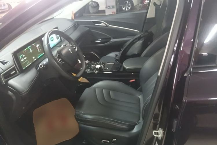 Used NETA U 2021 Pro 400 Cruiser Edition Left Front Seat