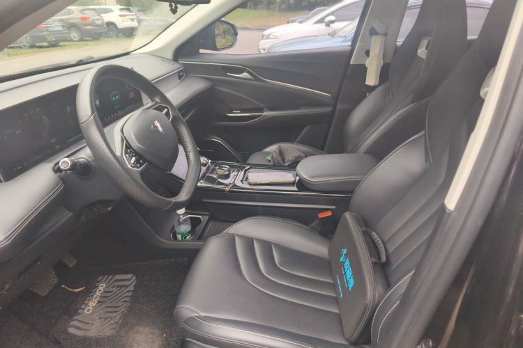 Used NETA U 2021 Pro 500 Lunar Edition Left Front Seat