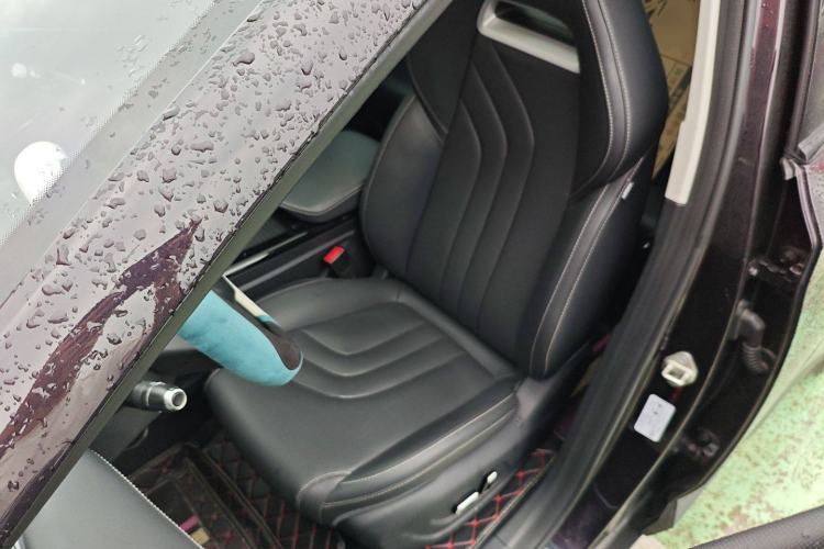 Used NETA U 2021 Pro 500 Lunar Edition Left Front Seat