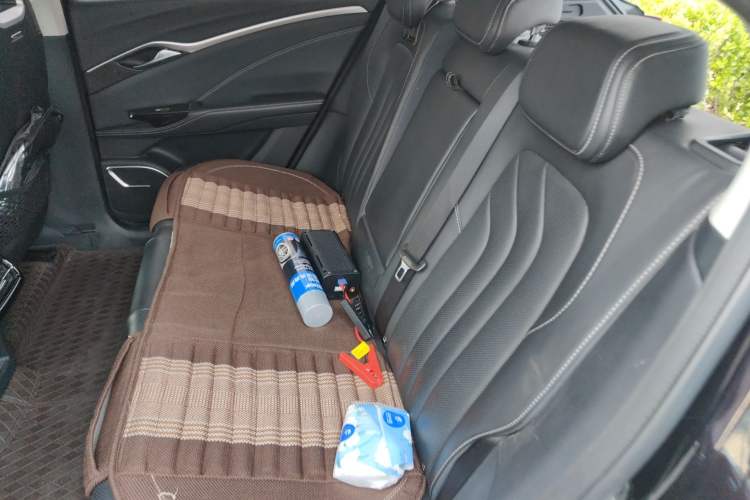 Used NETA U 2021 Pro 500 Global Edition Left Rear Seat
