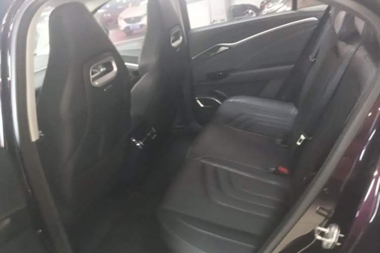 Used NETA U 2021 Pro 400 Cruiser Edition Left Rear Seat