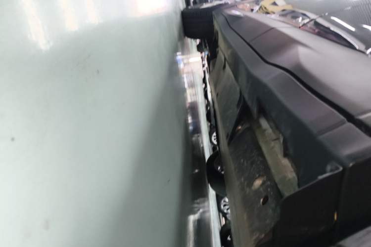 Used NETA U 2021 Pro 500 Lunar Edition Left Side Sill