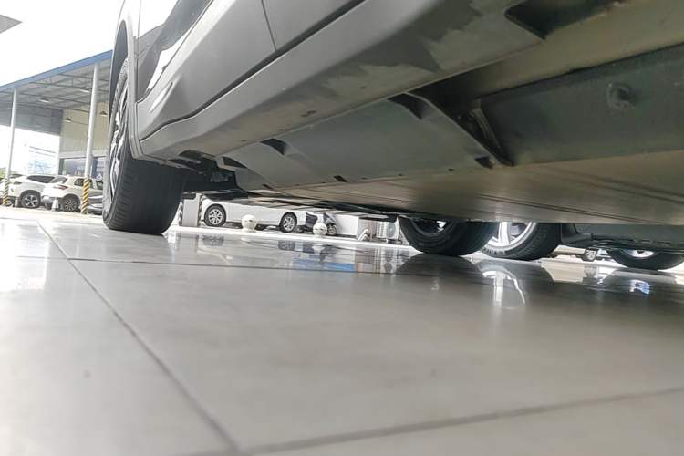 Used NETA U 2021 Pro 400 Cruiser Edition Left Side Sill