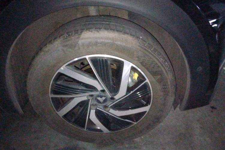 Used NETA U 2021 Pro 500 Global Edition Right Front Wheel Hub