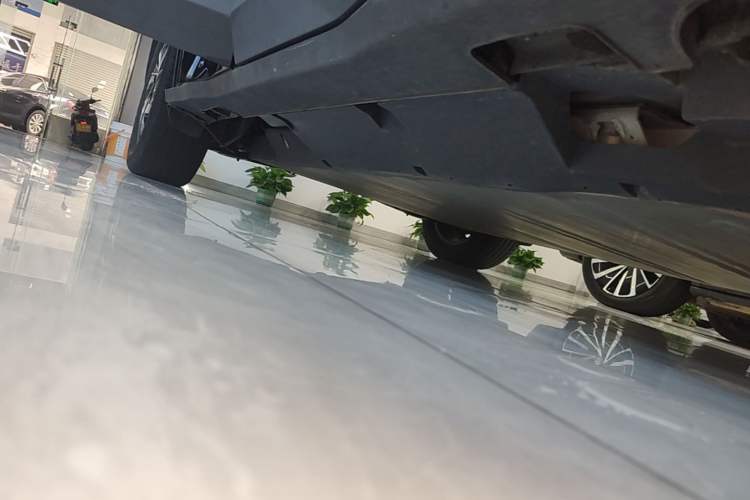 Used NETA U 2021 Pro 500 Global Edition Right Side Sill