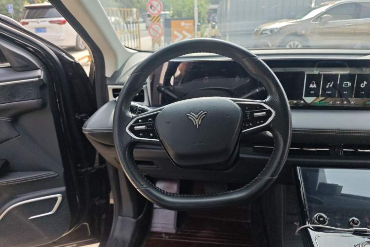 Used NETA U 2021 Pro 500 Lunar Edition Steering Wheel