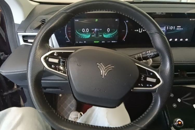 Used NETA U 2021 Pro 400 Cruiser Edition Steering Wheel