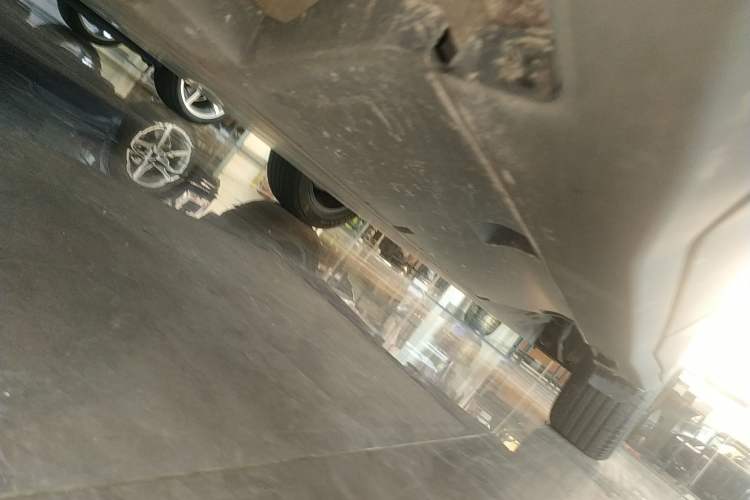 Used NETA U 2021 Pro 400 Premium Driving Edition Left Side Sill