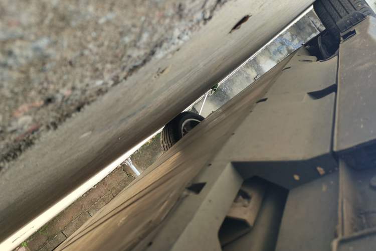 Used NETA U 2021 Pro 610 Fire-Seeking Edition Chassis Front Right