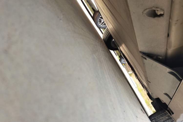 Used NETA U 2021 Pro 610 Fire-Seeking Edition Chassis Rear Right