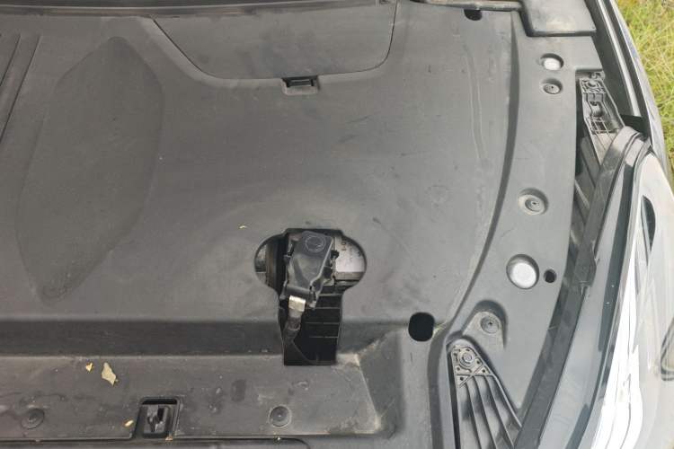 Used NETA U 2021 Pro 500 Industry Custom Edition Engine Bay Left