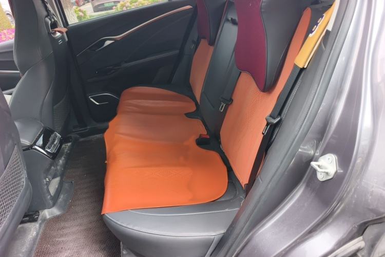 Used NETA U 2021 Pro 610 Fire-Seeking Edition Interior 4