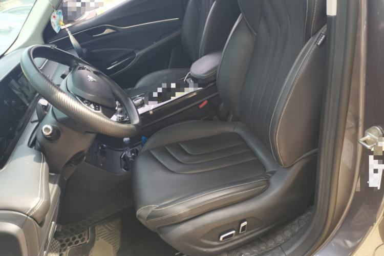 Used NETA U 2021 Pro 610 Fire-Seeking Edition Left Front Seat